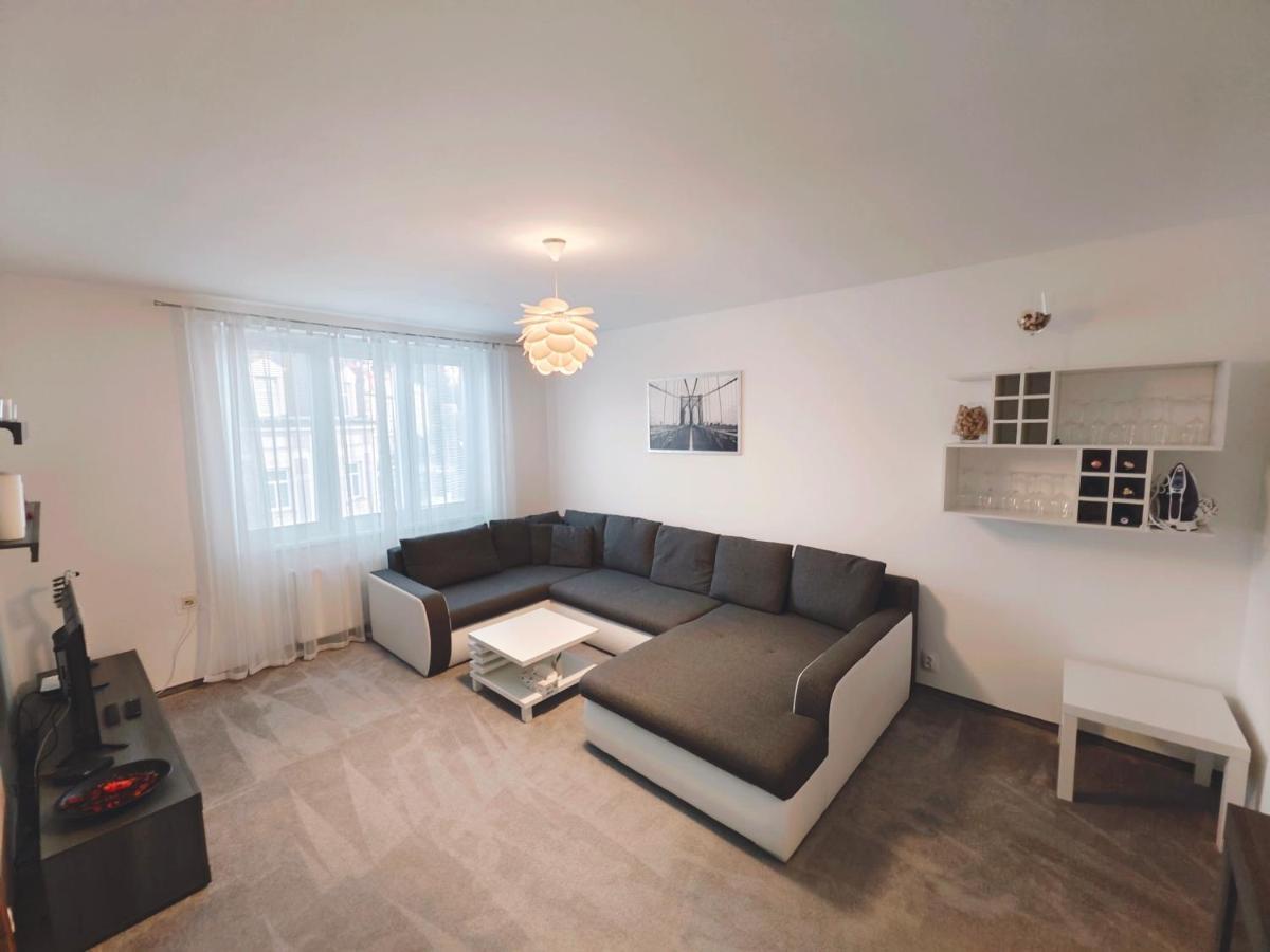 Apartman V Centru 卡罗维发利 外观 照片